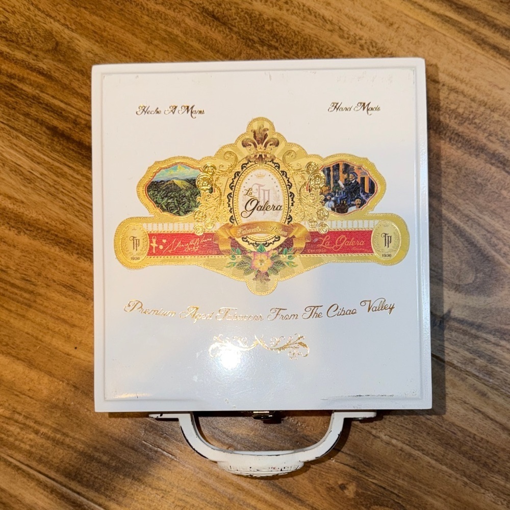Cigar box purse La Galera White Gold vintage inspired unique metal handle